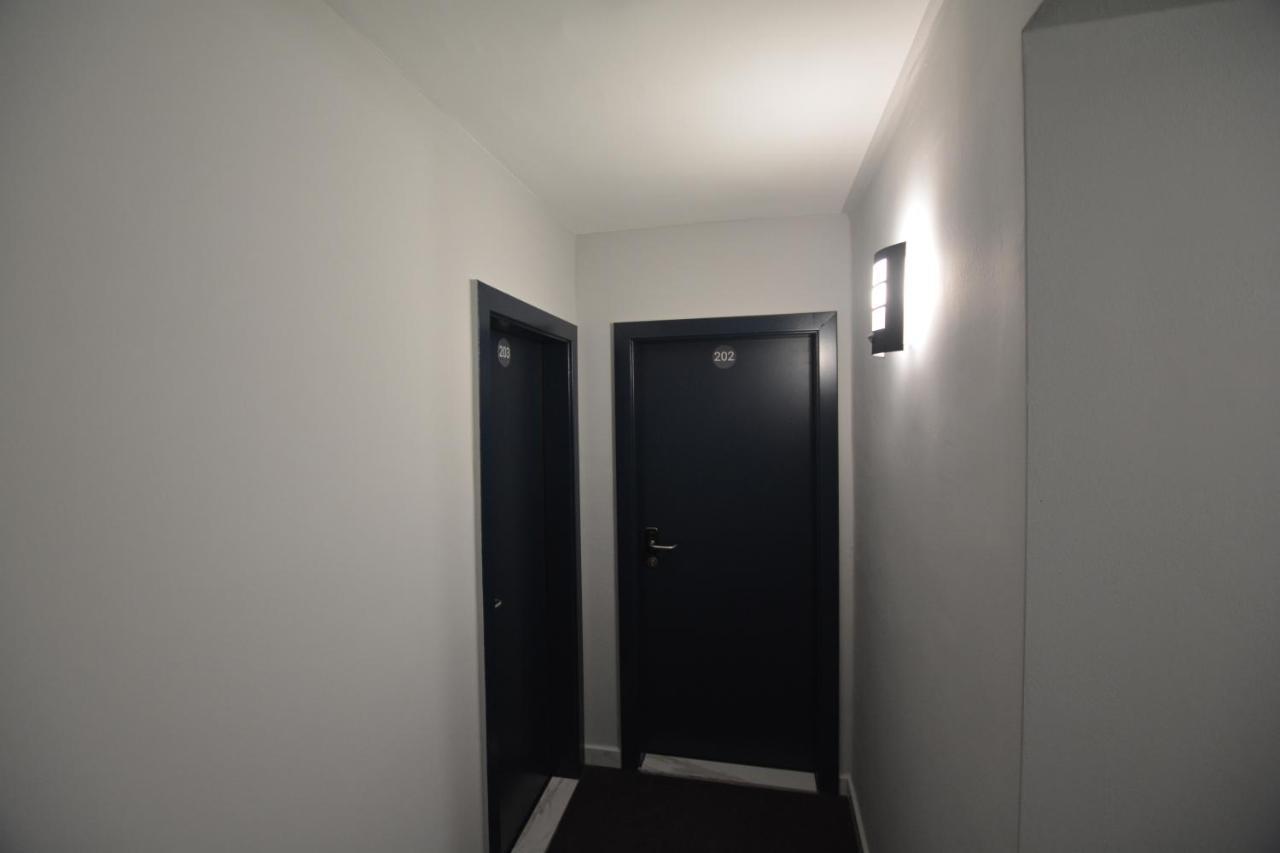 Stadthotel Das フィラハ エクステリア 写真