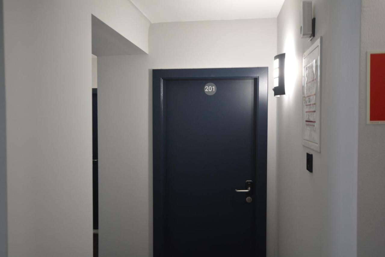 Stadthotel Das フィラハ エクステリア 写真