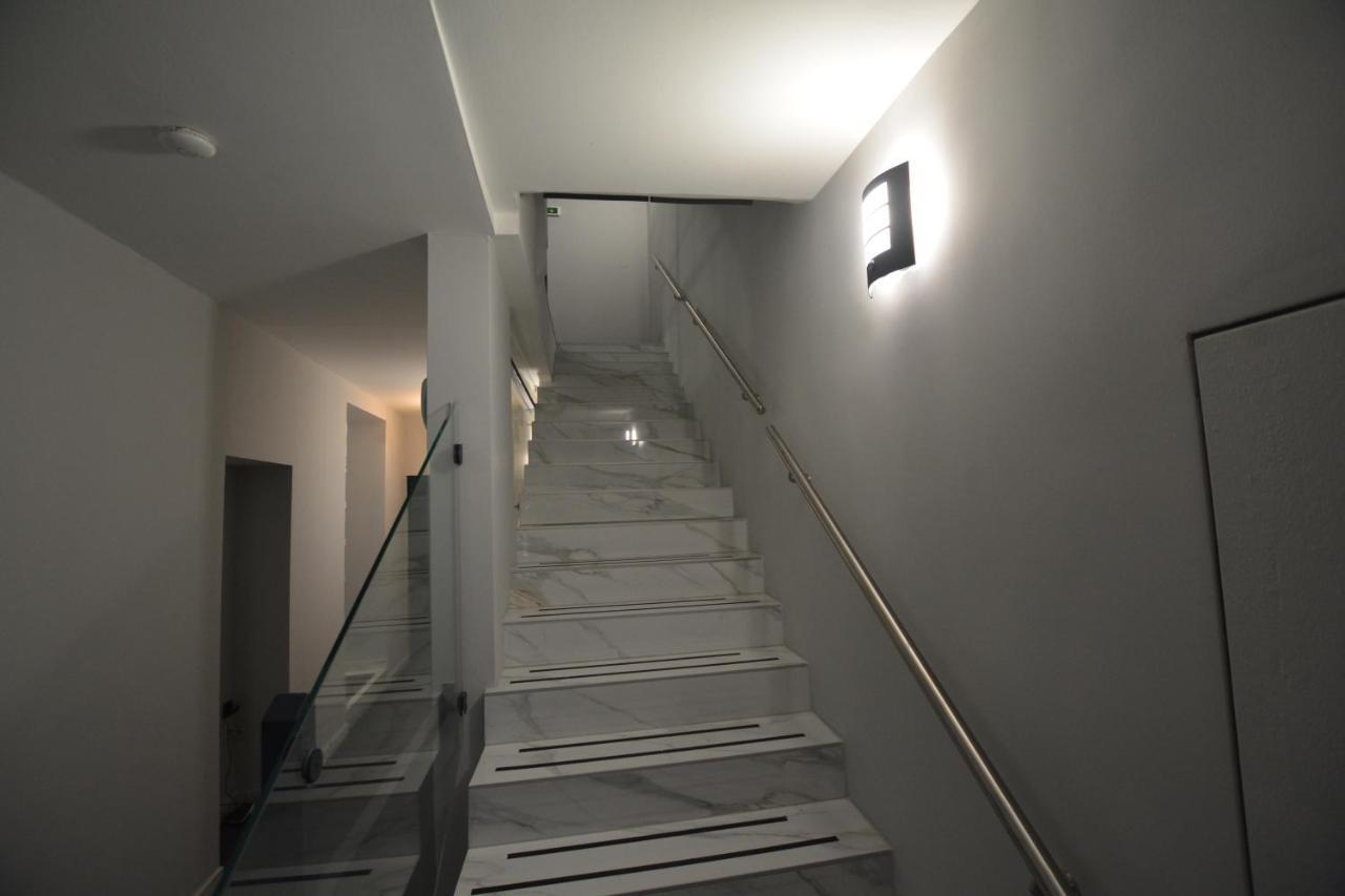 Stadthotel Das フィラハ エクステリア 写真